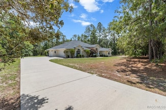 5235 N Cheyenne Dr, Beverly Hills, FL 34465
