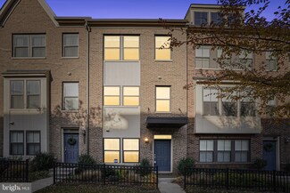 4618 Woodberry St, Riverdale, MD 20737