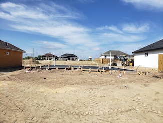 3210 Ethel Dr, Eagle Pass, TX 78852