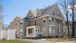 186 Summit St, Pawtucket, RI 02860