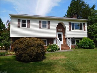 5354 Buxbury Ct, Walkertown, NC 27051