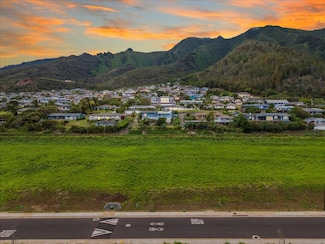 563 Kauna Lipo Dr, Wailuku, HI 96793