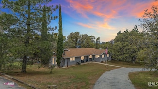 19857 Adalante Ct, Tehachapi, CA 93561