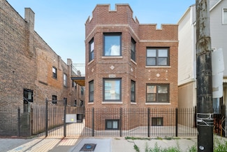 3014 N California Ave Unit 1FE, Chicago, IL 60618