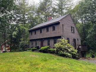 330 Arbor St, Lunenburg, MA 01462