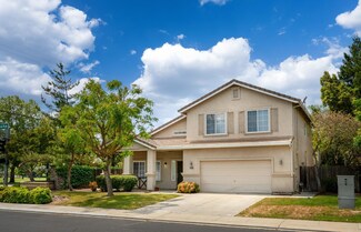 1785 Queensland Ave, Manteca, CA 95337