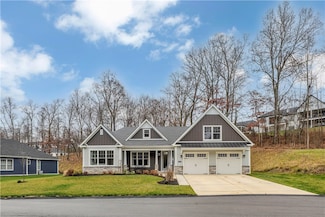 1316 S Valley Dr, Murrysville, PA 15632