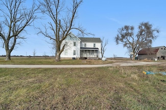 28464 N 3300 Rd E, Dwight, IL 60420