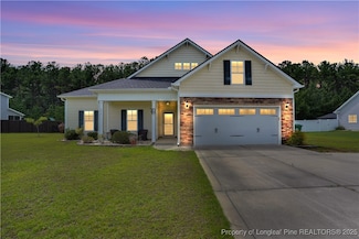 213 Windwood Dr, Stedman, NC 28391