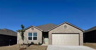 445 Kale Rd, Tuttle, OK 73089