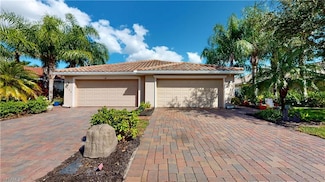 1932 Wellington St, Naples, FL 34120