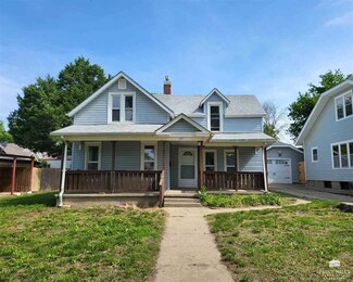 209 NE 7th St, Abilene, KS 67410