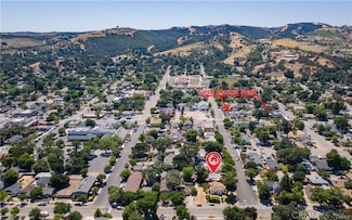 832 18th St, Paso Robles, CA 93446