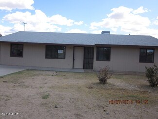 332 Peretz Cir, Morristown, AZ 85342