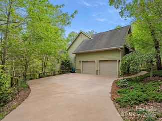 60 Bent Creek Preserve Rd, Asheville, NC 28806