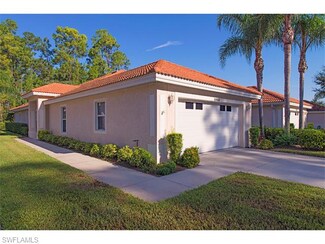 5923 Northridge Dr, Naples, FL 34110