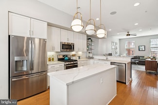 1412 S 4th St, Philadelphia, PA 19147