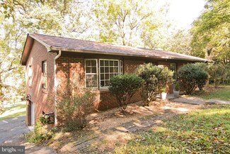 157 Robin Hood Cir, Winchester, VA 22603