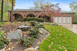 2640 Golfridge Dr SE, Grand Rapids, MI 49546