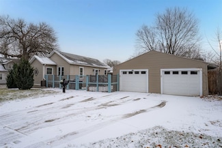 1315 N Linden St, Bloomington, IL 61701