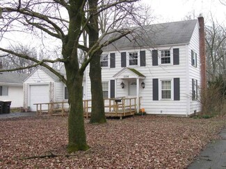 5106 Plaza Dr, Fort Wayne, IN 46806