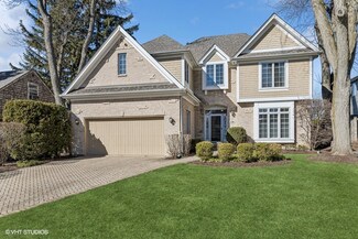 436 Ridge Ave, Clarendon Hills, IL 60514