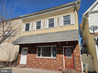 253 W Broad St, Tamaqua, PA 18252