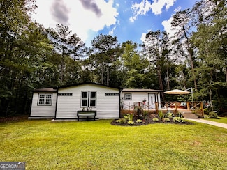 245 Clearwater Rd, Sharpsburg, GA 30277