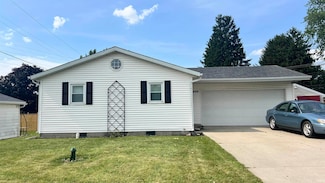 6408 W Taylor Rd, Muncie, IN 47304