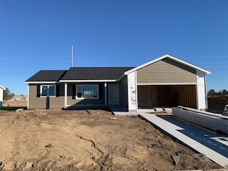 814 N 26th St, Beatrice, NE 68310