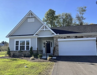 2747 Marra Dr, Gibsonia, PA 15044