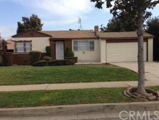 9014 S 7th Ave, Inglewood, CA 90305