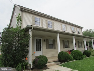 188 Maple St Unit C, Gordonville, PA 17529