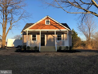 7113 Grays Mill Rd, Warrenton, VA 20187