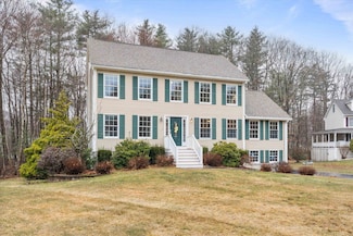 3 Harmony Ln, Salem, NH 03079