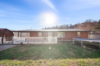 25 Township Road 1524, Chesapeake, OH 45619