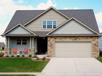 324 Coventry Cir, Johnson Creek, WI 53038