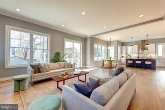 2537 N Granada St, Arlington, VA 22207