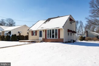 201 Richards Ave, Barrington, NJ 08007
