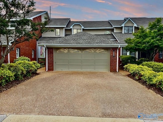 10003 Meredith Ln SE, Huntsville, AL 35803