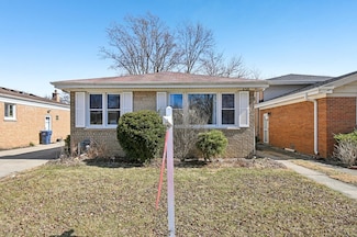 628 Laramie Ave, Wilmette, IL 60091