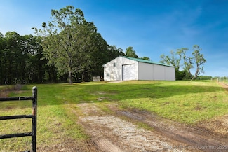 111 E1030 Rd, Vian, OK 74962