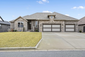 523 N Kilkenny Way, Nixa, MO 65714