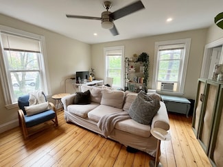 116 Mcbride St Unit 2, Jamaica Plain, MA 02130