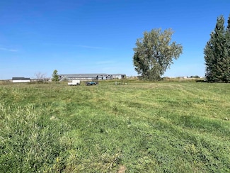 917 & 919 27th Ave, Minot, ND 58703