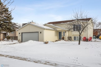 3722 21st St S, Fargo, ND 58104