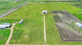 1797 County Road 328, Louise, TX 77455