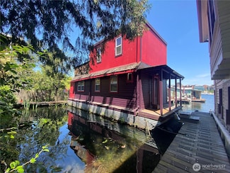 3126 Portage Bay Place E Unit A, Seattle, WA 98102