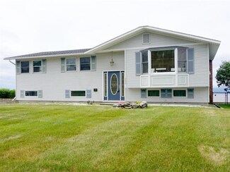 288 Buckingham Dr, Colchester, VT 05446