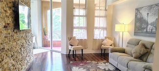 3001 NE 185th St Unit 428, Miami, FL 33180